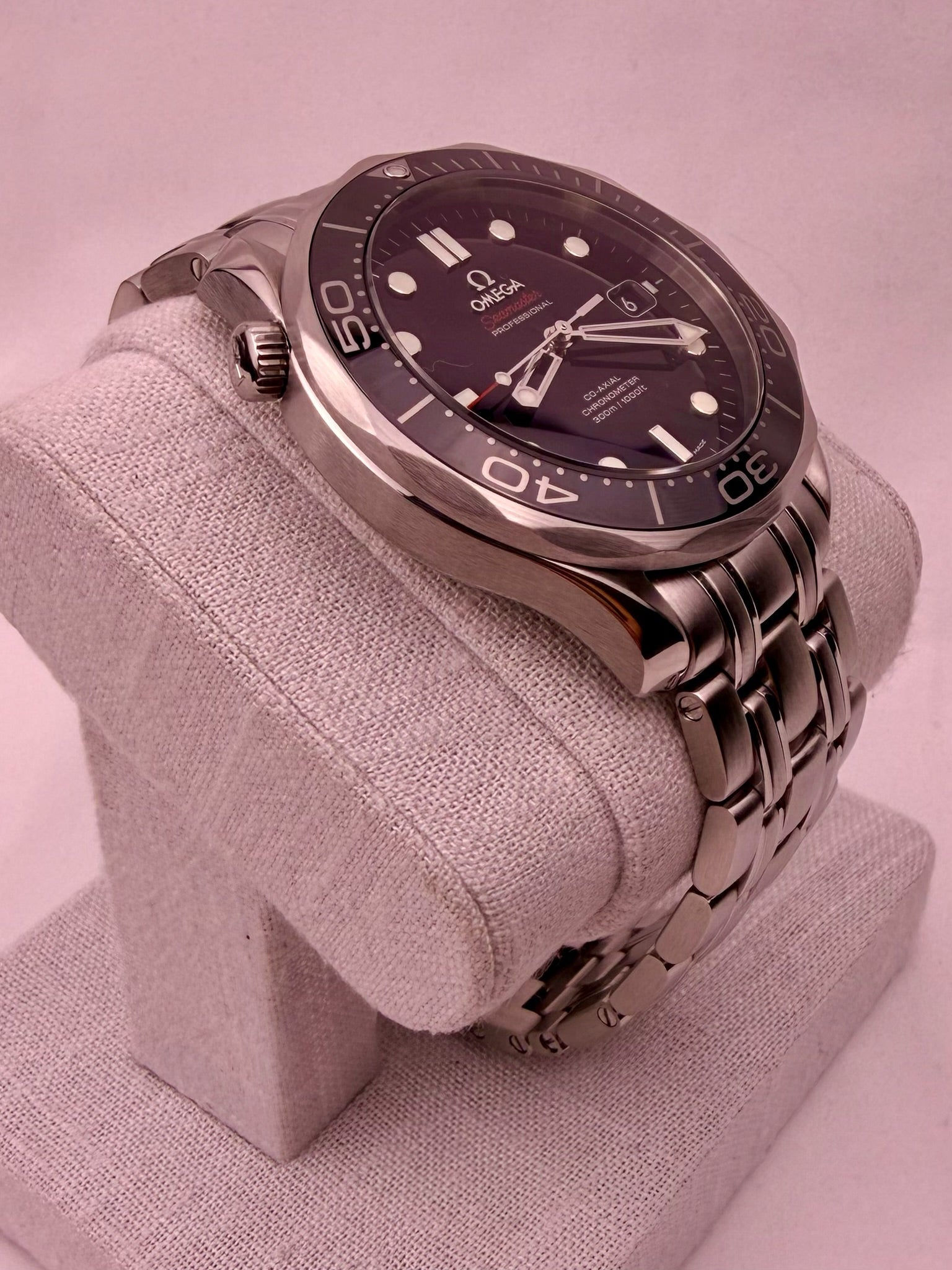 Case #429 — Omega Seamaster Professional Black Dial Ref. 212.30.41.20.01.003