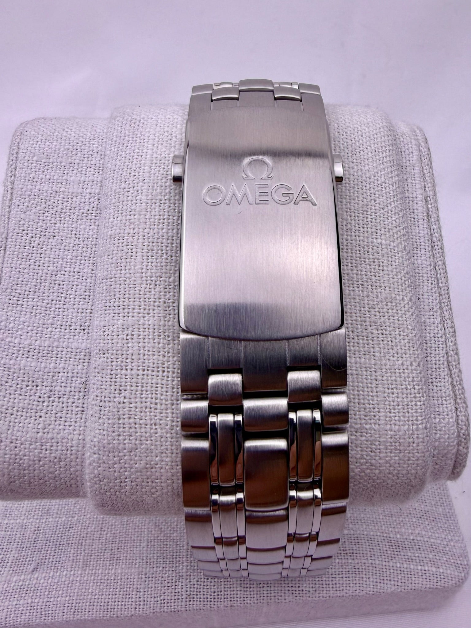 Case #429 — Omega Seamaster Professional Black Dial Ref. 212.30.41.20.01.003