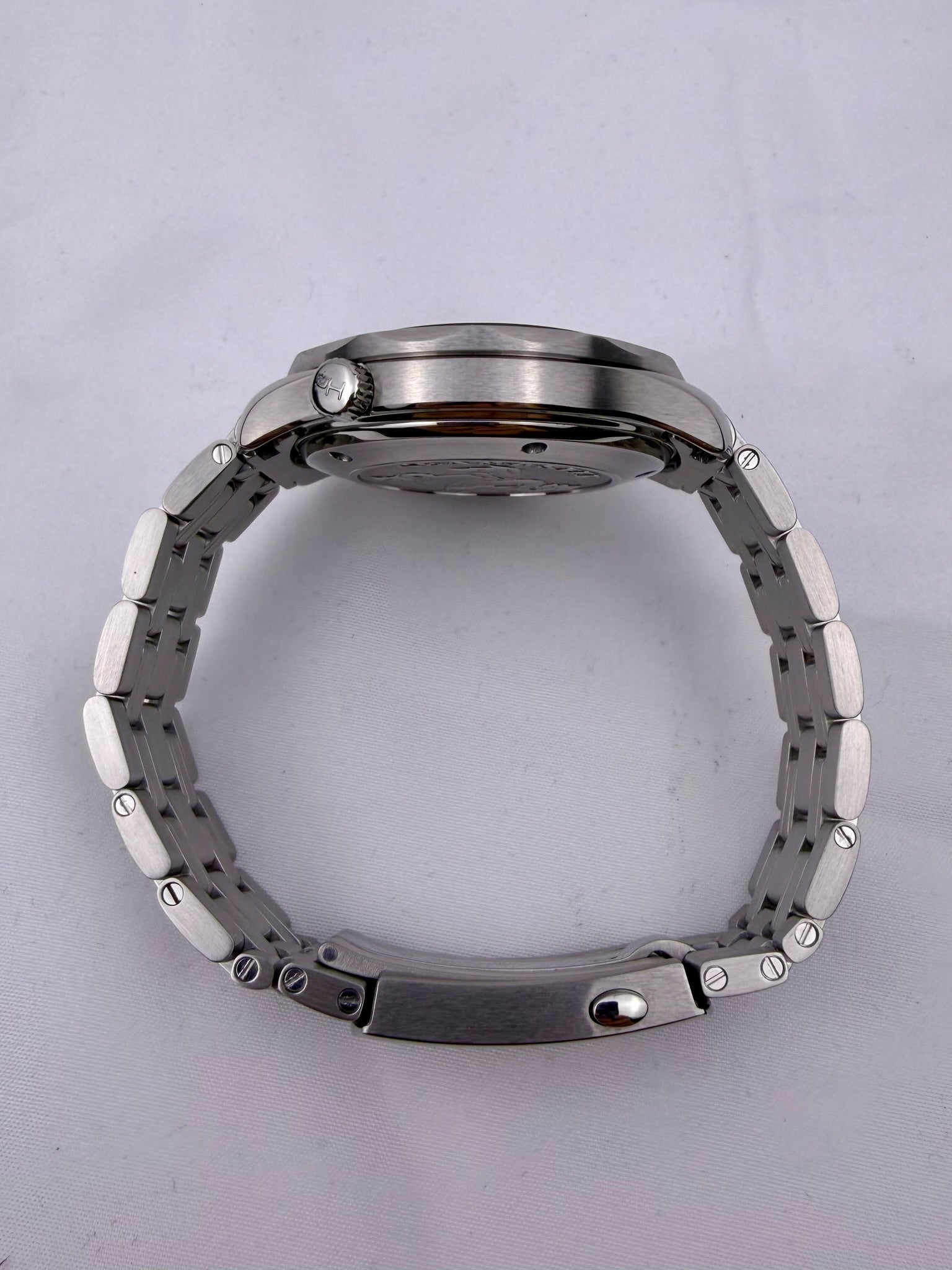 Case #429 — Omega Seamaster Professional Black Dial Ref. 212.30.41.20.01.003