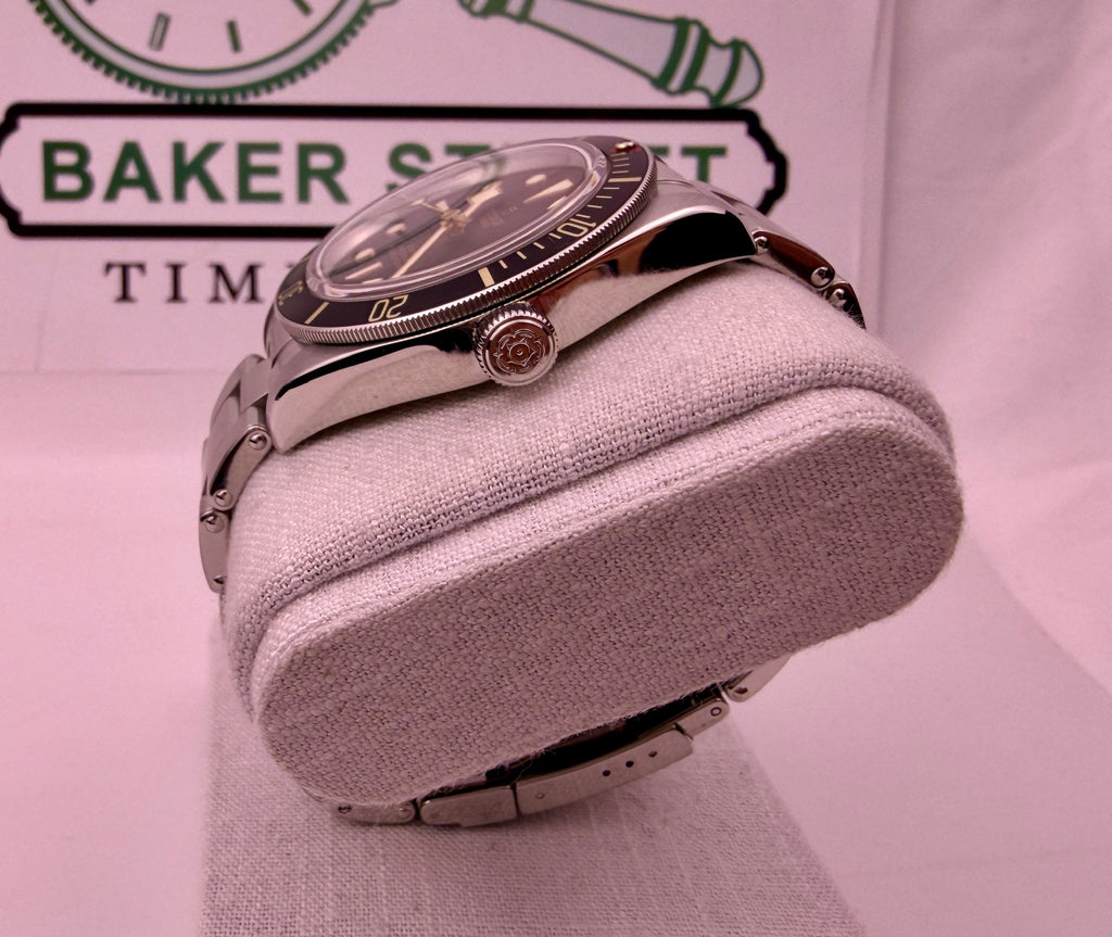 Case #450 — Tudor Black Bay 58 Black / Gilt on Oyster Bracelet Ref. M79030N