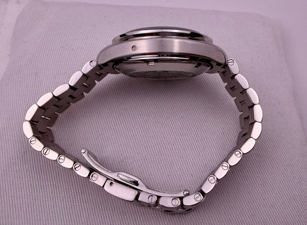 Case #444 — Omega Speedmaster 38 Co-Axial Chronograph, grey dial Ref. 324.30.38.40.06.001