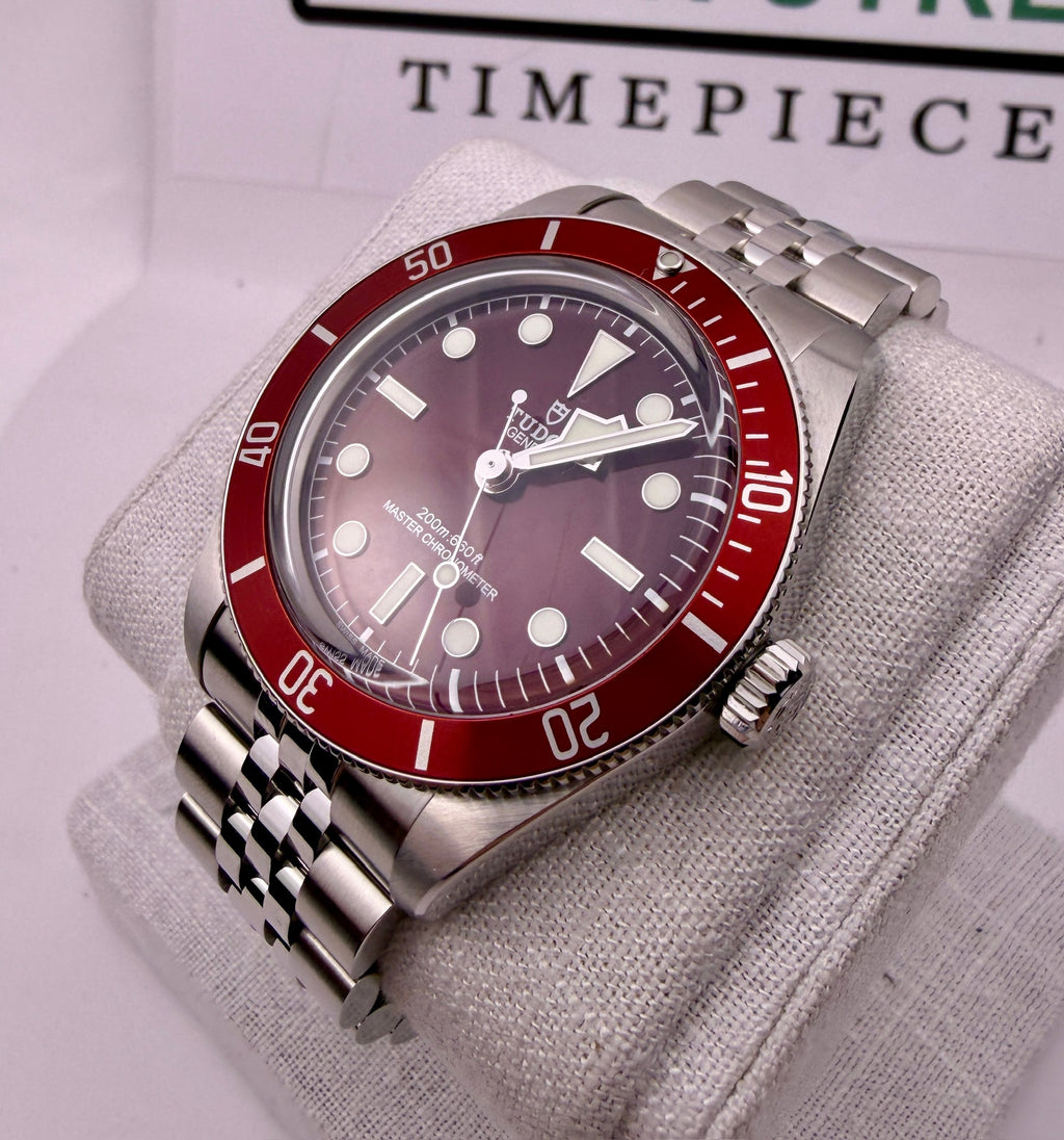 Case #447 — Tudor Black Bay 58 (Red) Ref. m7939a1a0ru-0001