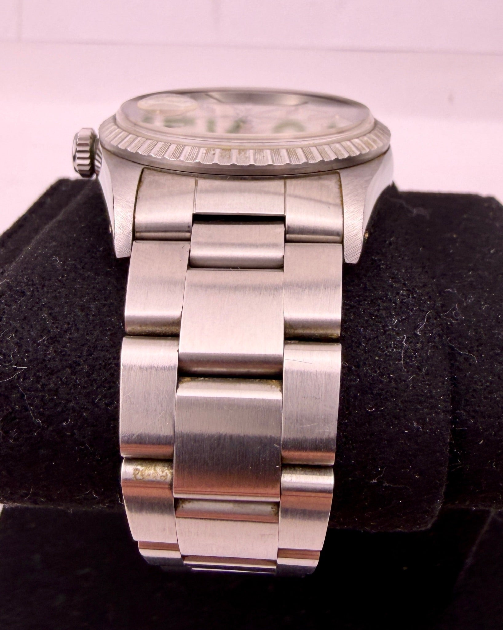 Case #488 — Rolex Datejust Silver Dial with Engine-Turned Bezel Ref. 16220