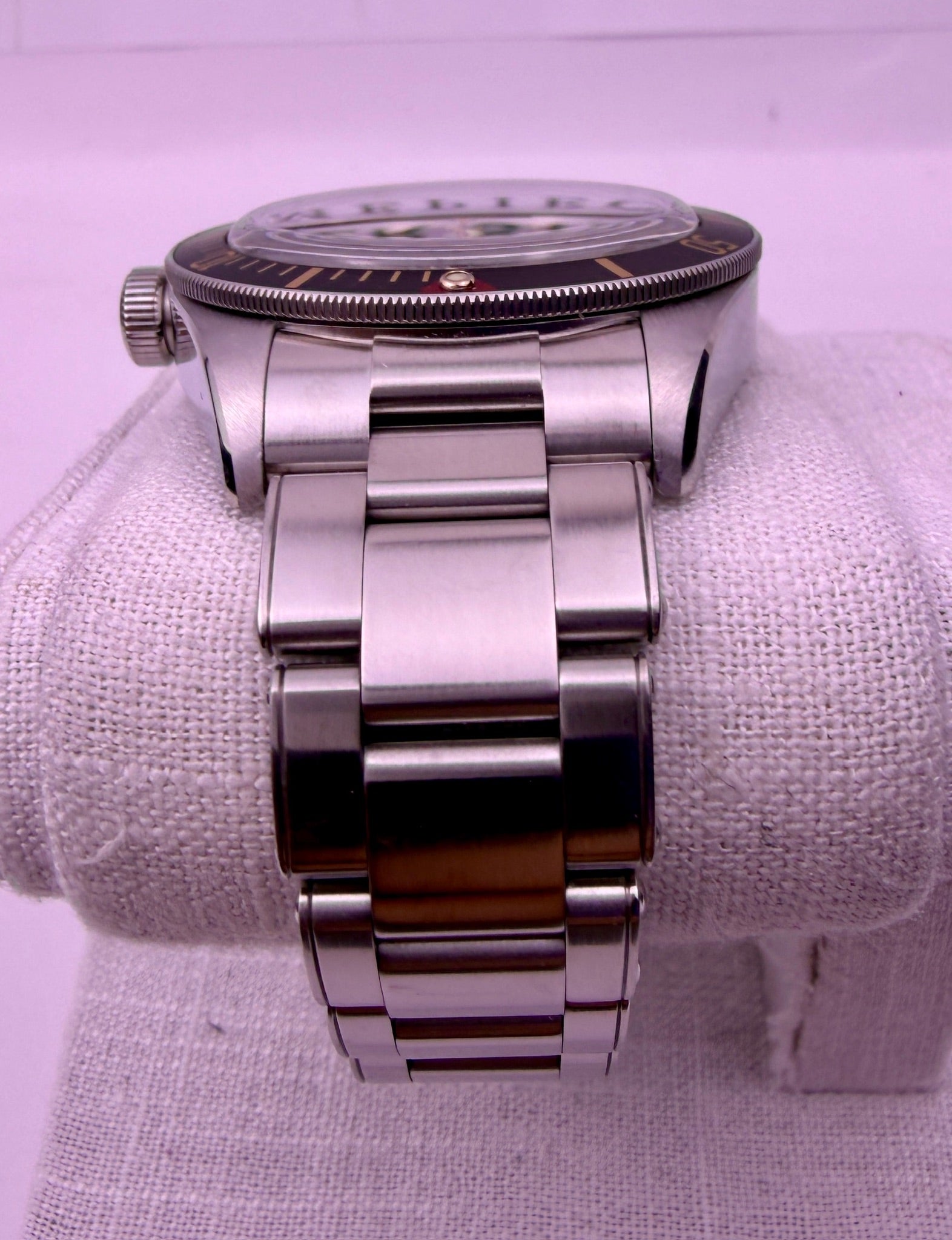 Case #484 — Tudor Black Bay 58 Black / Gilt on Oyster Ref. 79030N