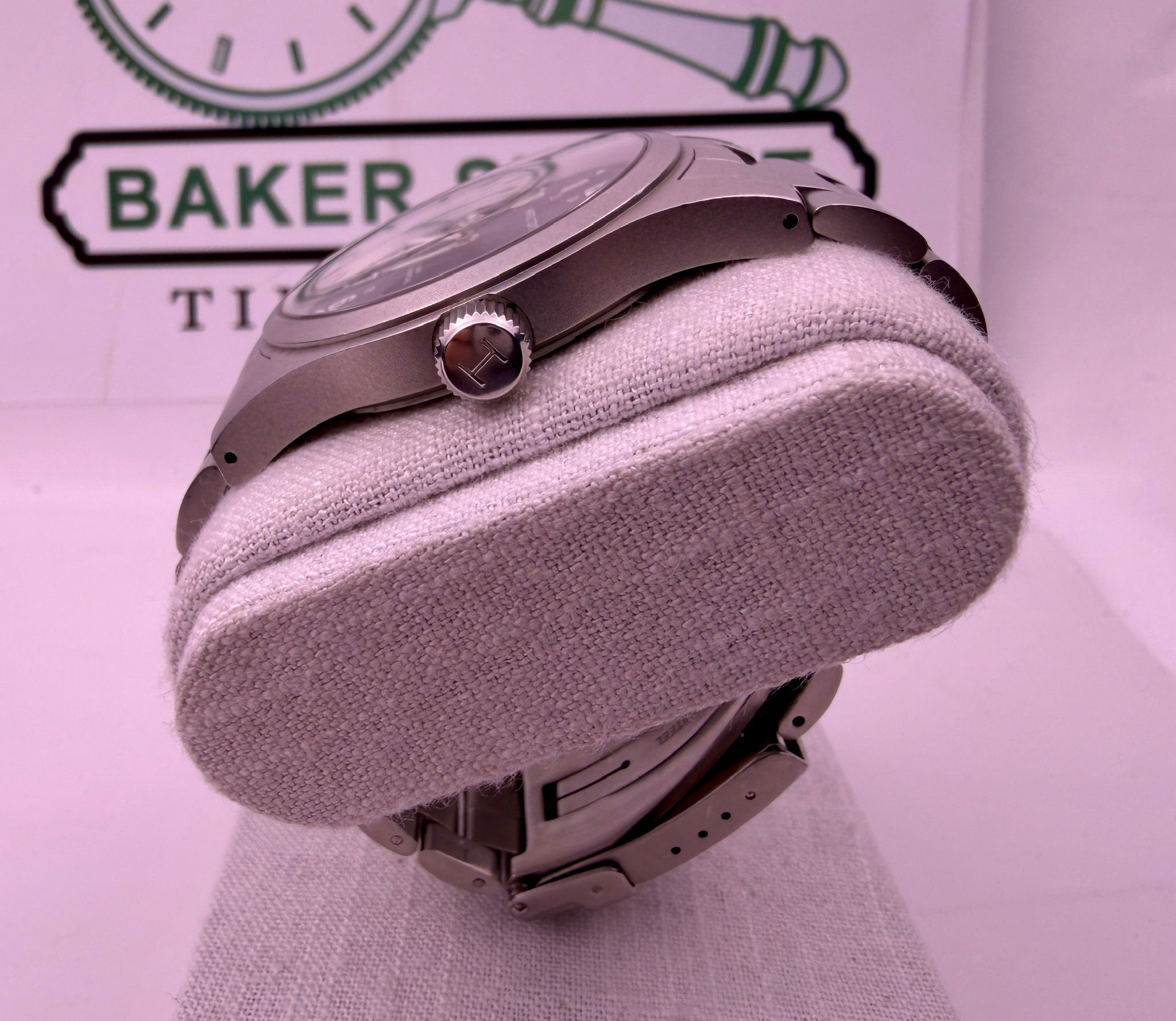 Case #486 — Hamilton Khaki Field Black Dial on Bracelet Ref. H694190