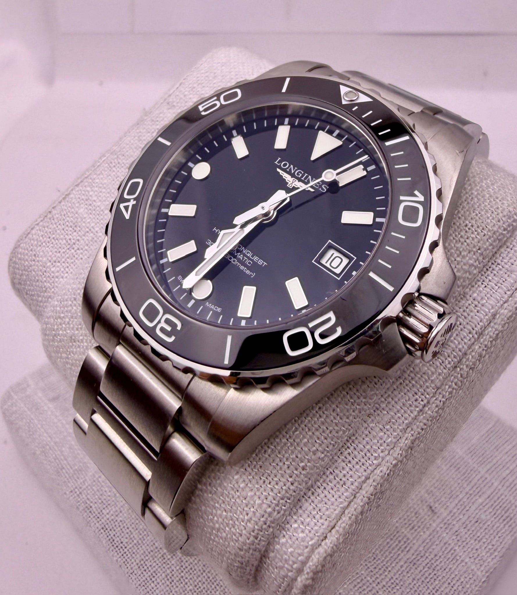Case #497 — Longines HydroConquest 39MM Black Ref. L3.779.4.56.6