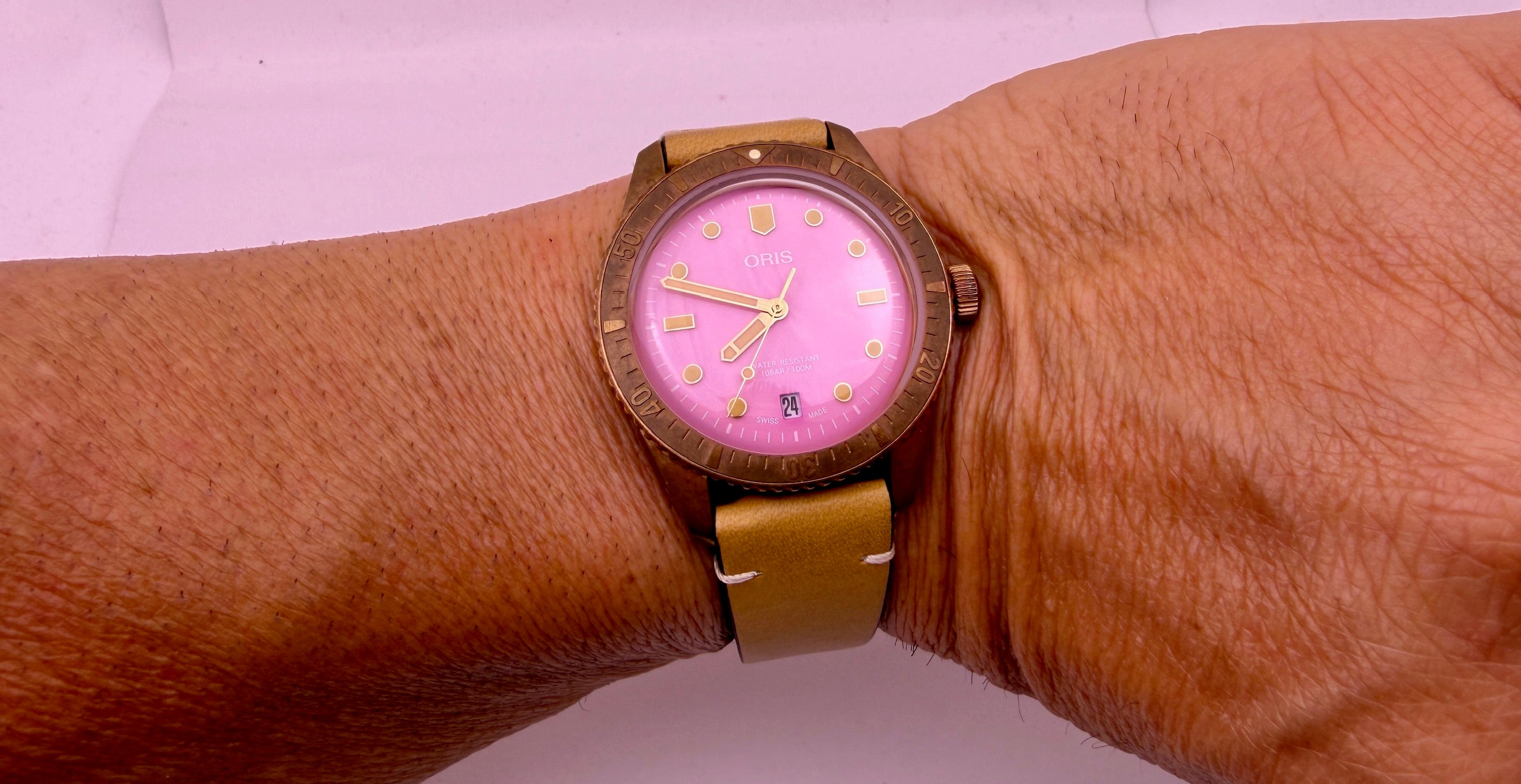 Case #509 — Oris Divers Sixty-Five Cotton Candy Pink Ref. 01 733 7771 3158