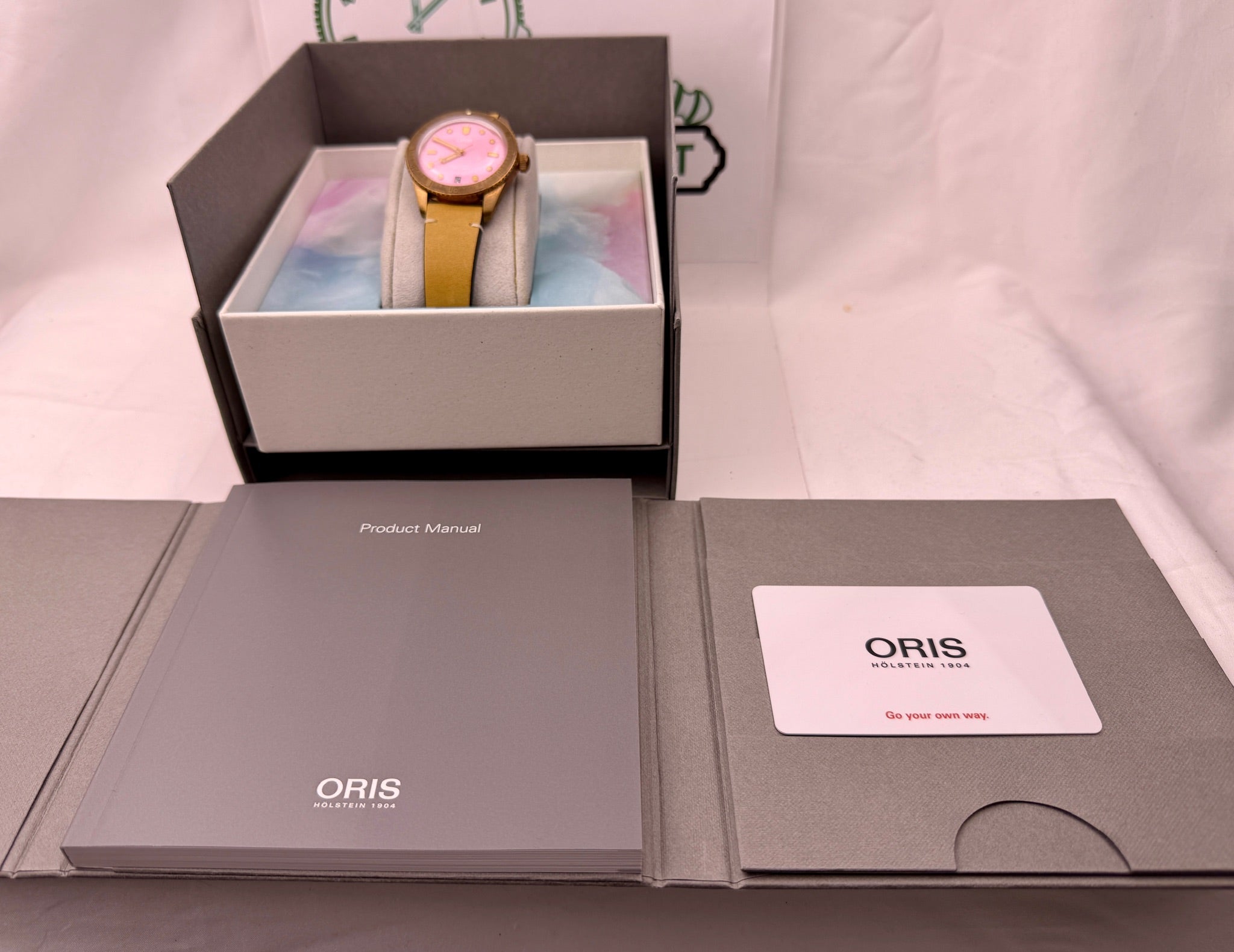 Case #509 — Oris Divers Sixty-Five Cotton Candy Pink Ref. 01 733 7771 3158