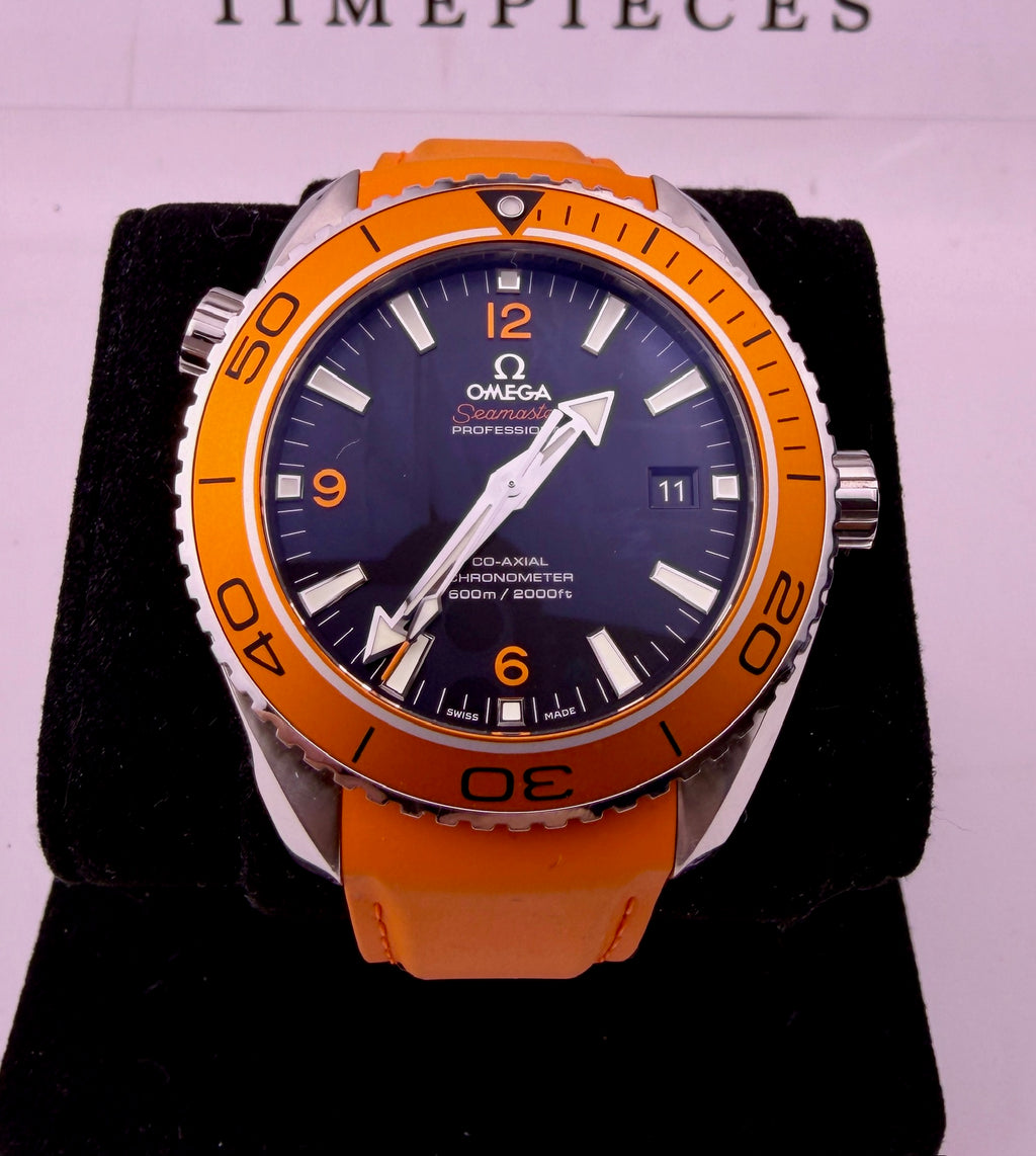 Case #514 — Omega Seamaster Planet Ocean on Orange Rubber Strap Ref. 232.32.46.21.01.001