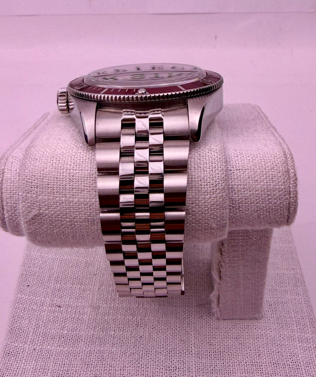 Case #512 — Tudor Black Bay 58 Red on Aftermarket Five-Link Bracelet Ref. 7939A1A0RU
