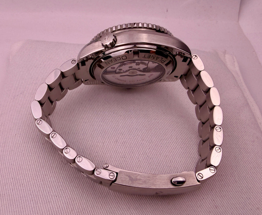 Case #521 — Omega Seamaster Planet Ocean Orange Ref. 232.30.42.21.01.002