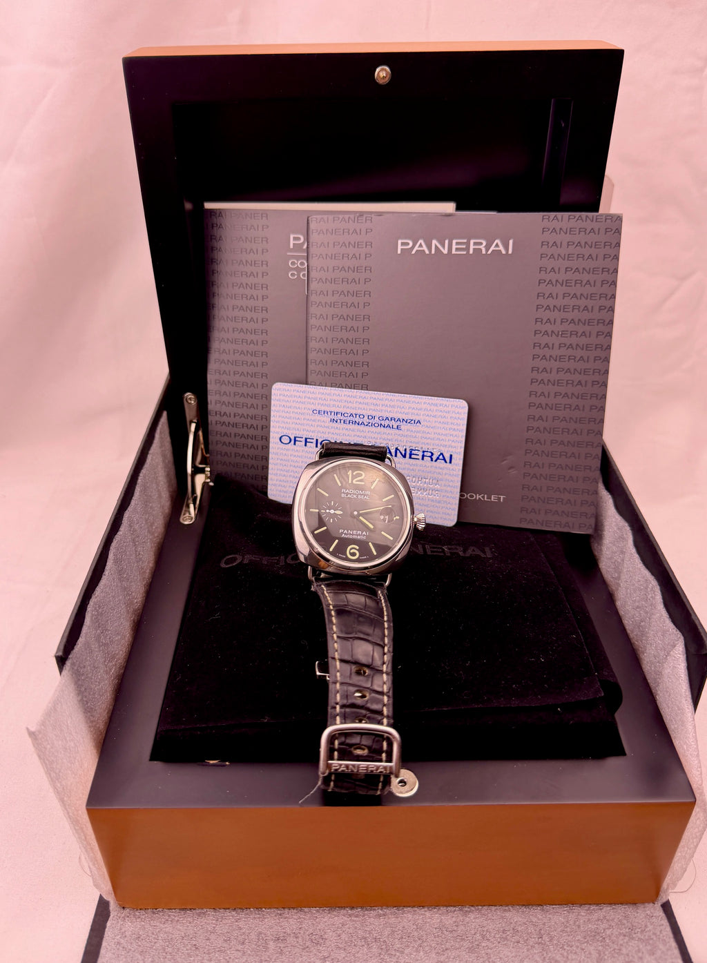 Case #573 — Panerai Radiomir Black Seal Ref. PAM00287