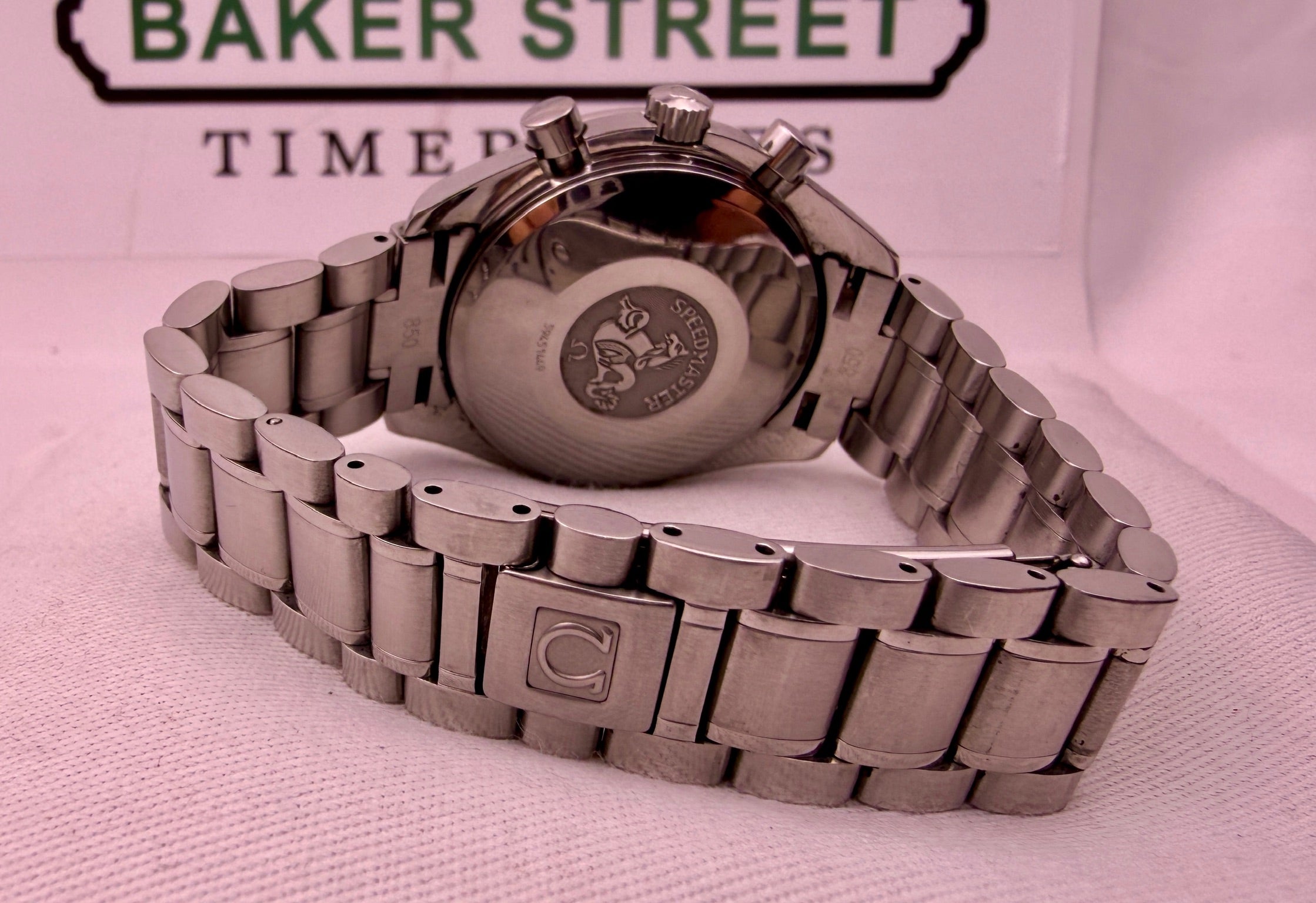 Case #577 — Omega Speedmaster Triple Date Ref. 3520.50.00