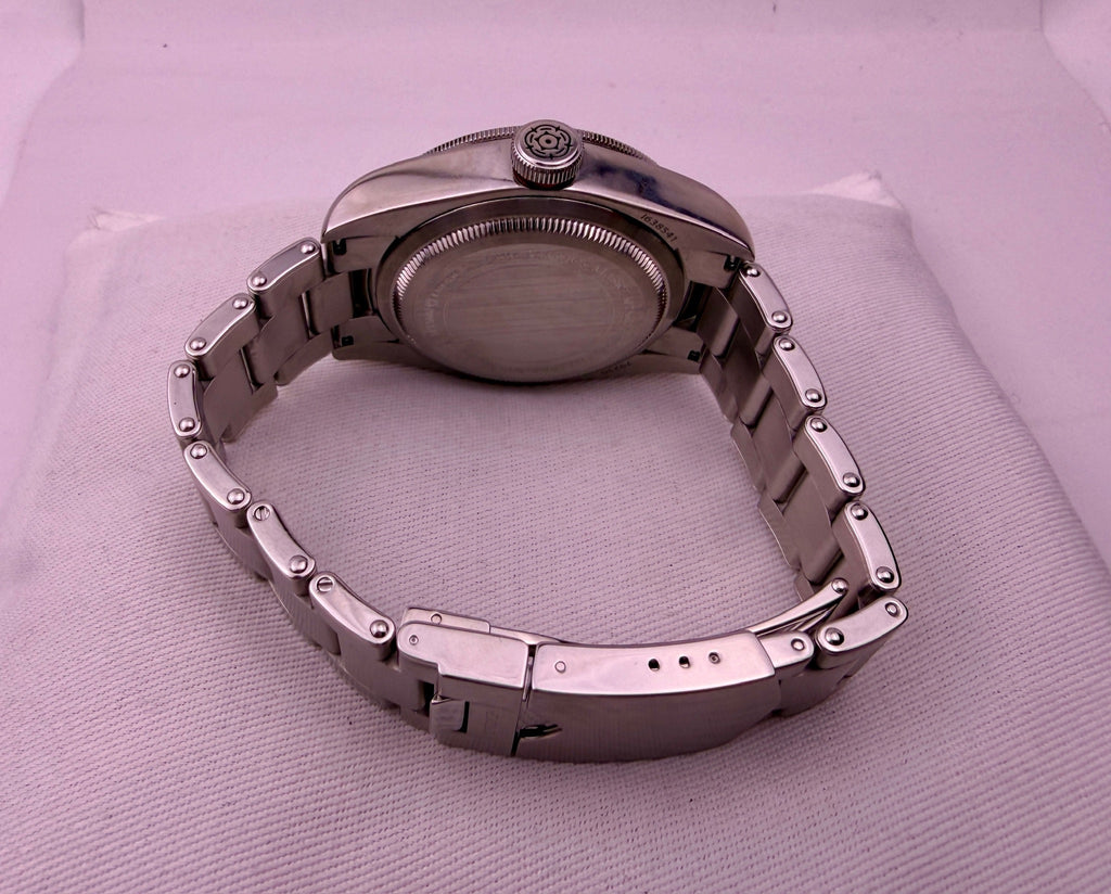 Case #532 — Tudor Black Bay Heritage Red Ref. 79230R