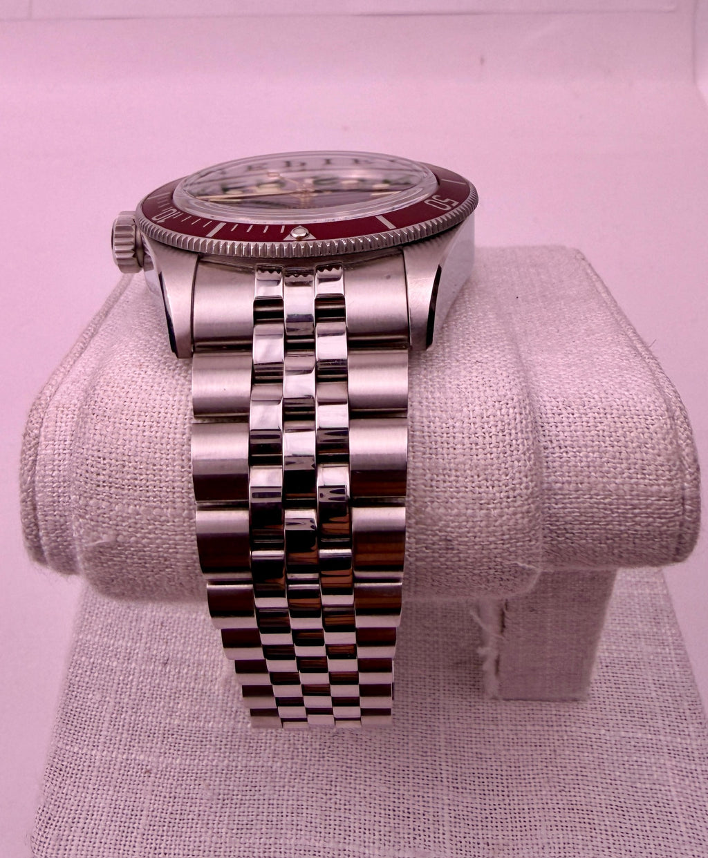 Case #579 — Tudor Black Bay Burgundy METAS Ref. M7941A1A0RU-0003