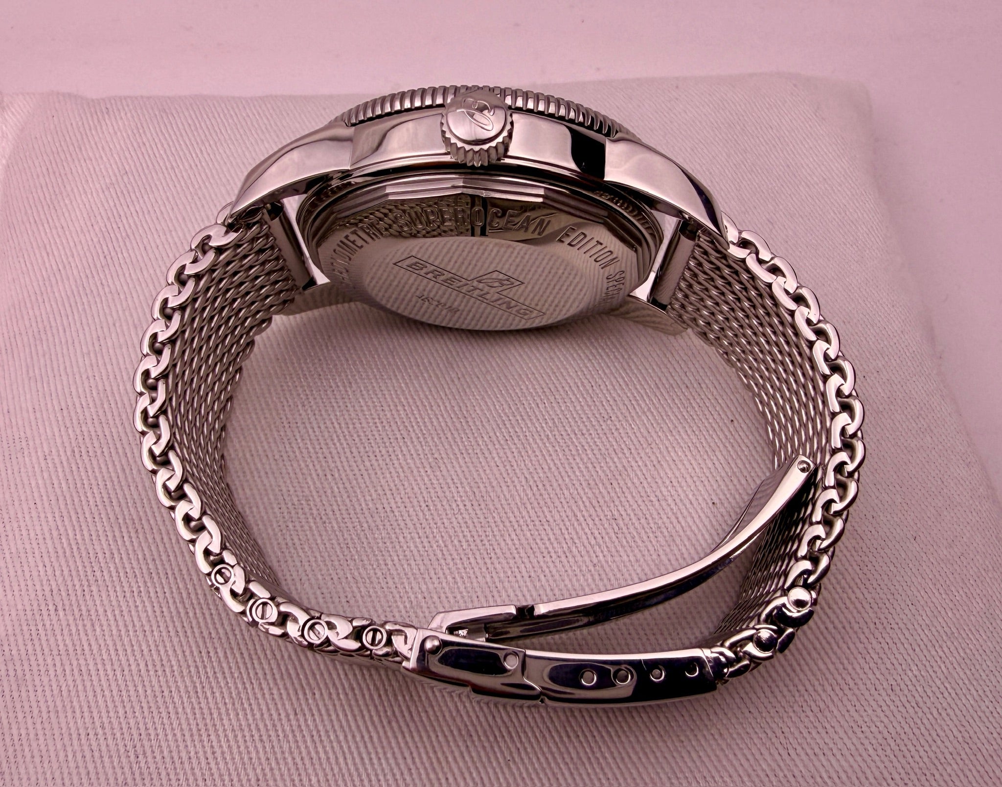 Case #572 — Breitling Superocean Heritage II 42 Ref. AB2010121B1A1