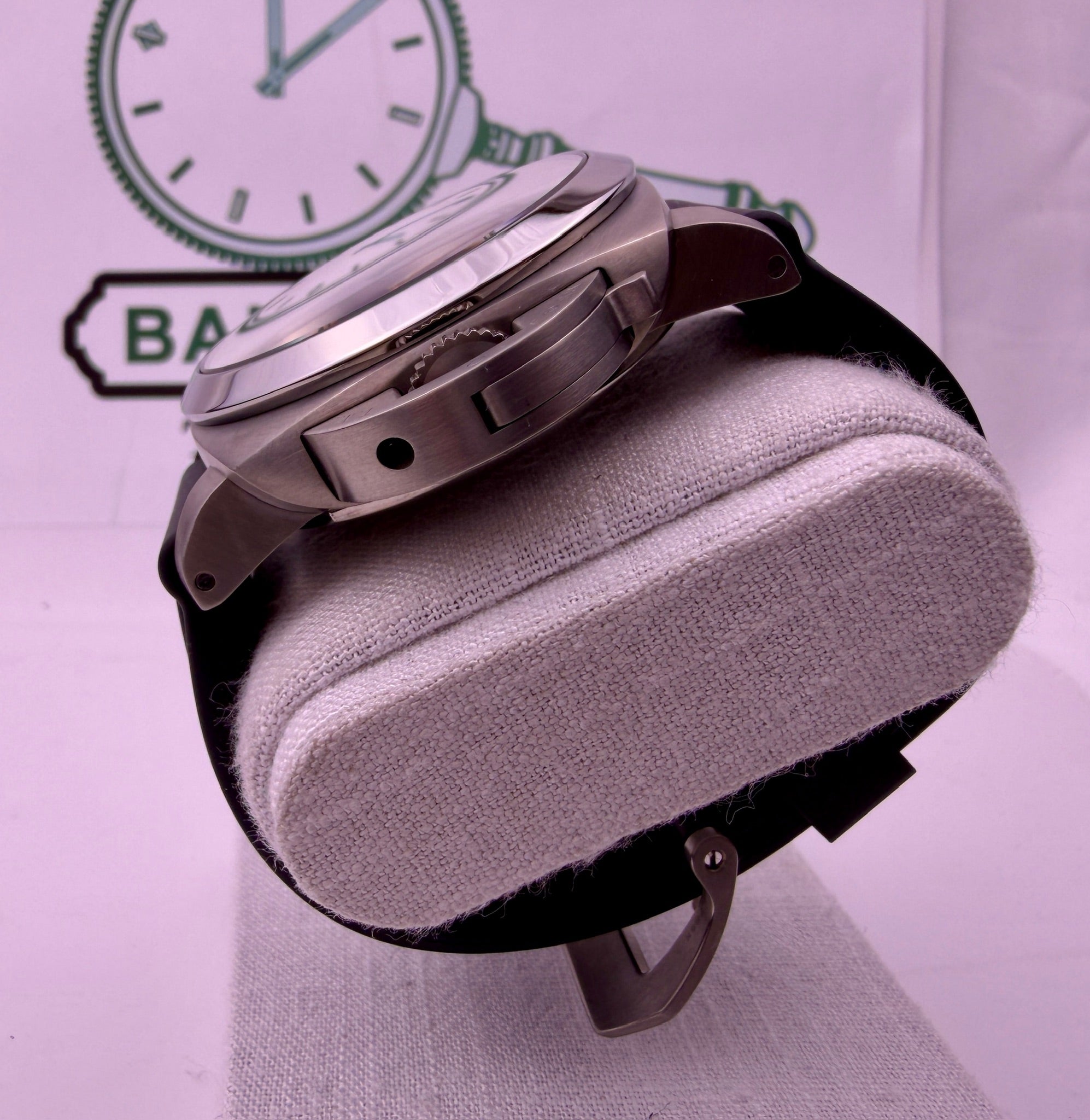 Case #568 — Panerai Luminor Marina 3 Days Titanium Ref. PAM00351