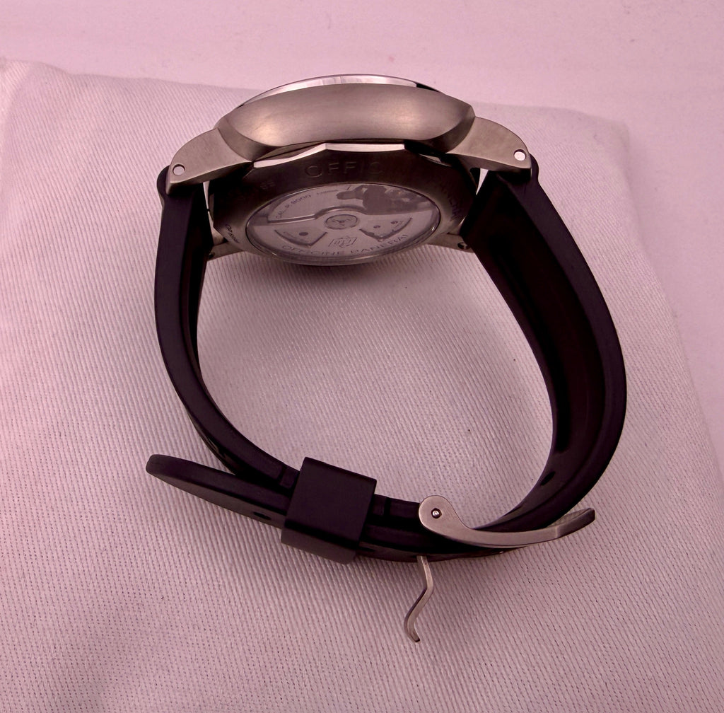 Case #568 — Panerai Luminor Marina 3 Days Titanium Ref. PAM00351