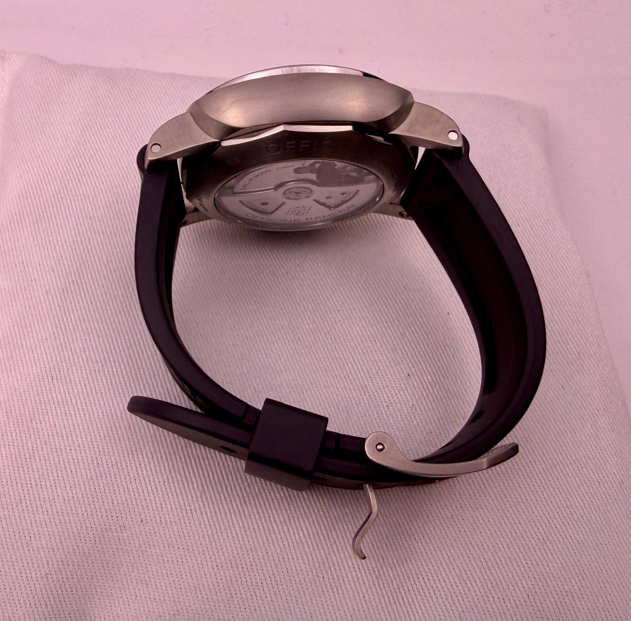 Case #568 — Panerai Luminor Marina 3 Days Titanium Ref. PAM00351