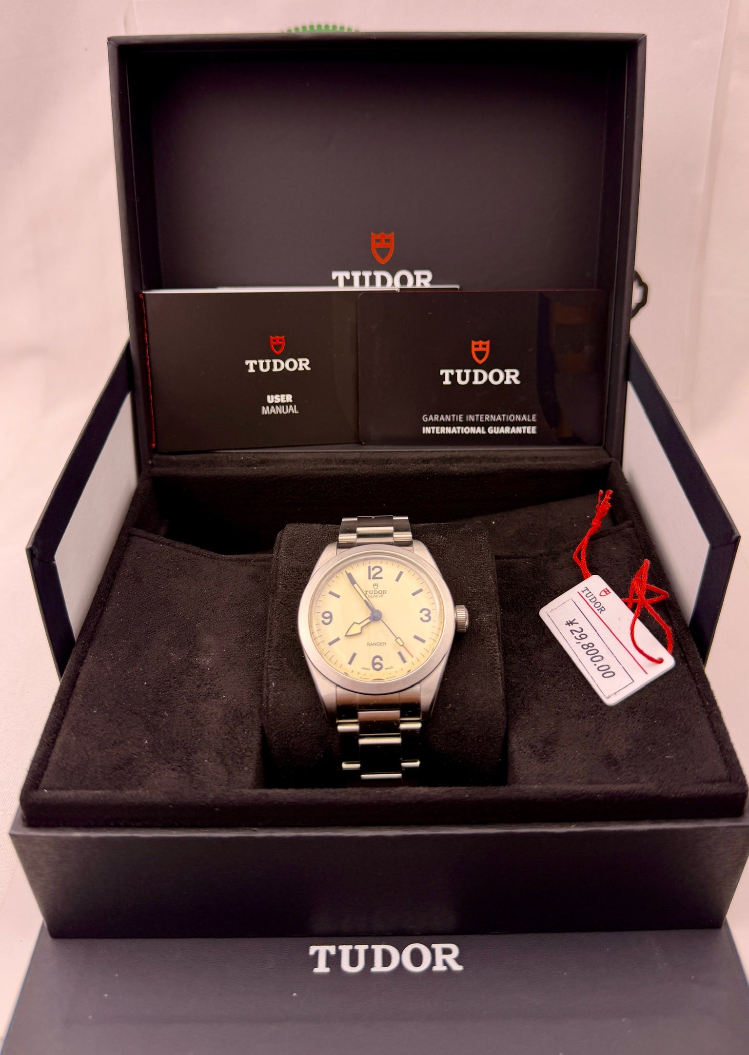 CASE #586 — TUDOR RANGER 39 “DUNE WHITE” REF. M79950-0008