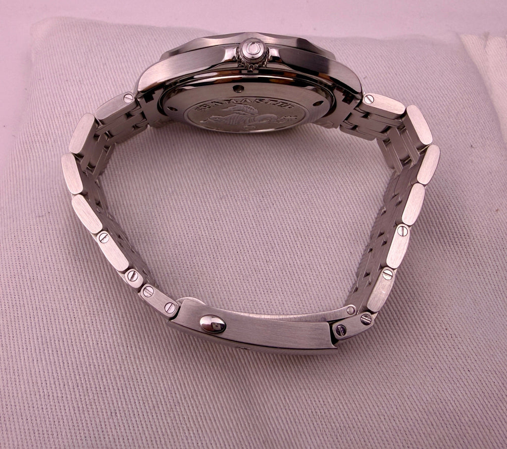 Case #546 — Omega Seamaster Professional 300M Blue “No Wave” Ref. 212.30.41.20.03.001
