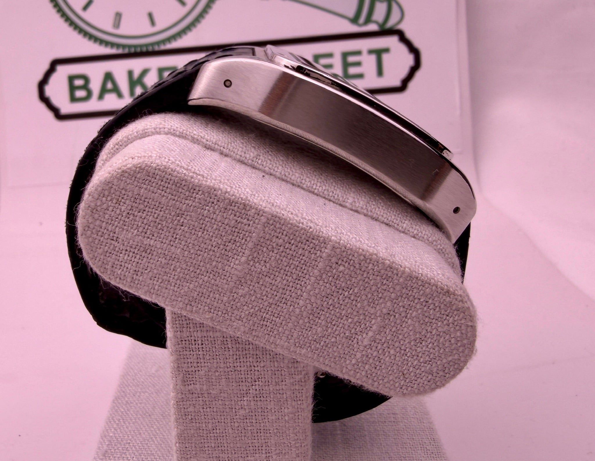Case #598 — Cartier SA Santos 100 XL Ref. W20073x8  2656
