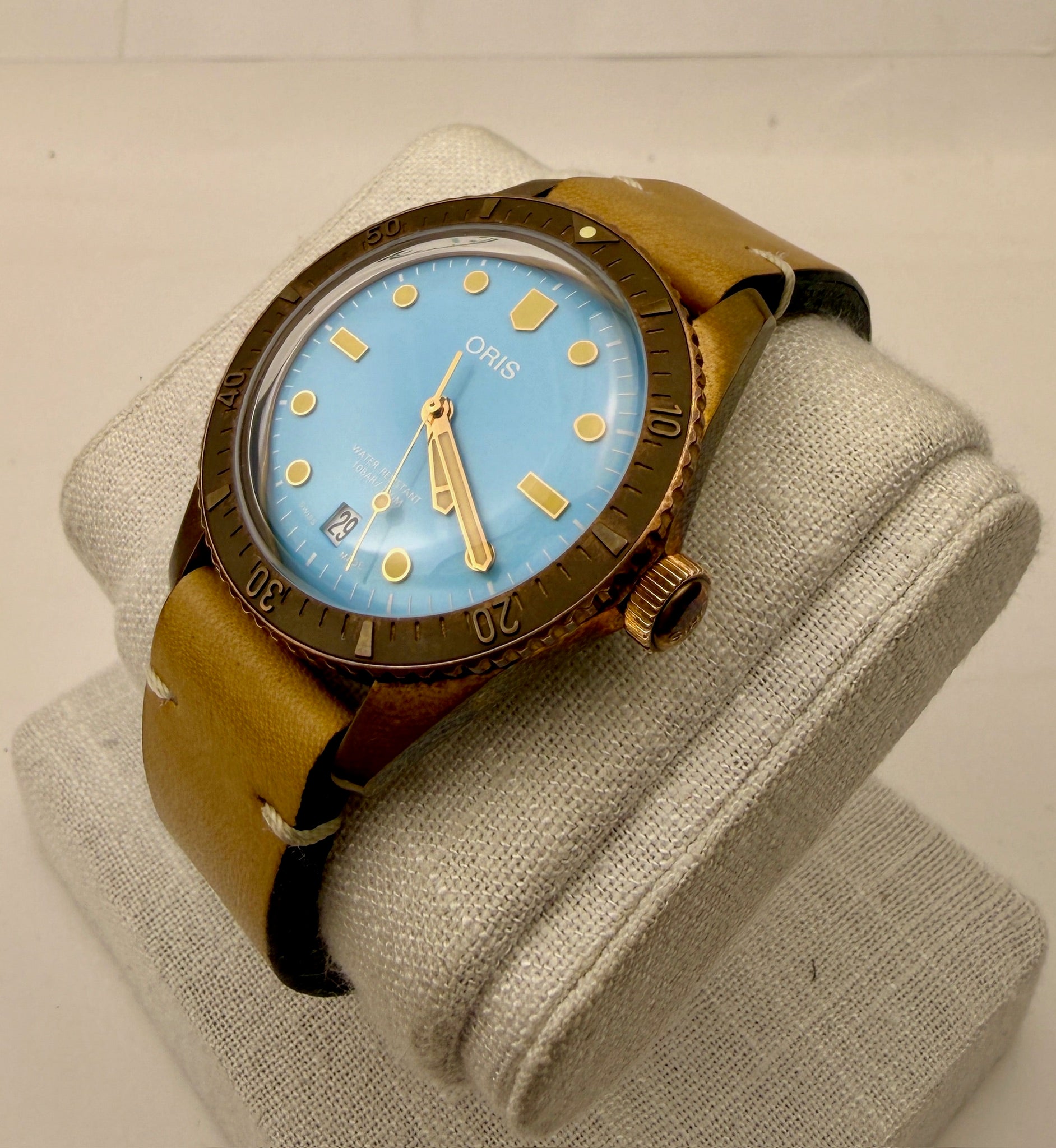 CASE #587 — ORIS DIVERS SIXTY-FIVE “COTTON CANDY” BLUE BRONZE REF. 01 733 7771 3155