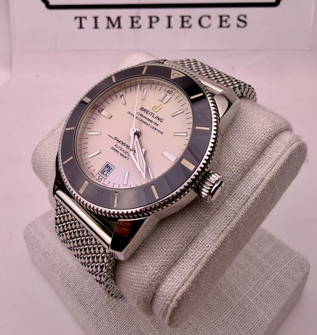 CASE #606 — BREITLING SUPEROCEAN HERITAGE II 42 WHITE REF. AB2010