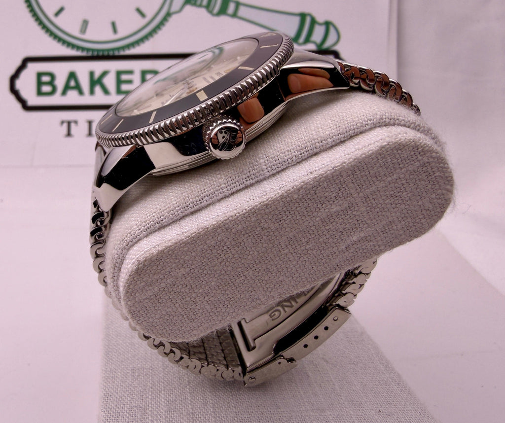 CASE #606 — BREITLING SUPEROCEAN HERITAGE II 42 WHITE REF. AB2010