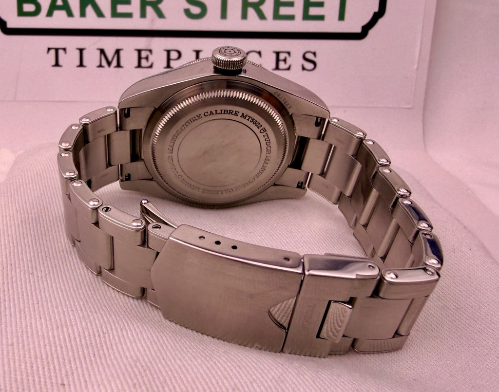 Case #570 — Tudor Black Bay 41 (Black) Ref. 79230N