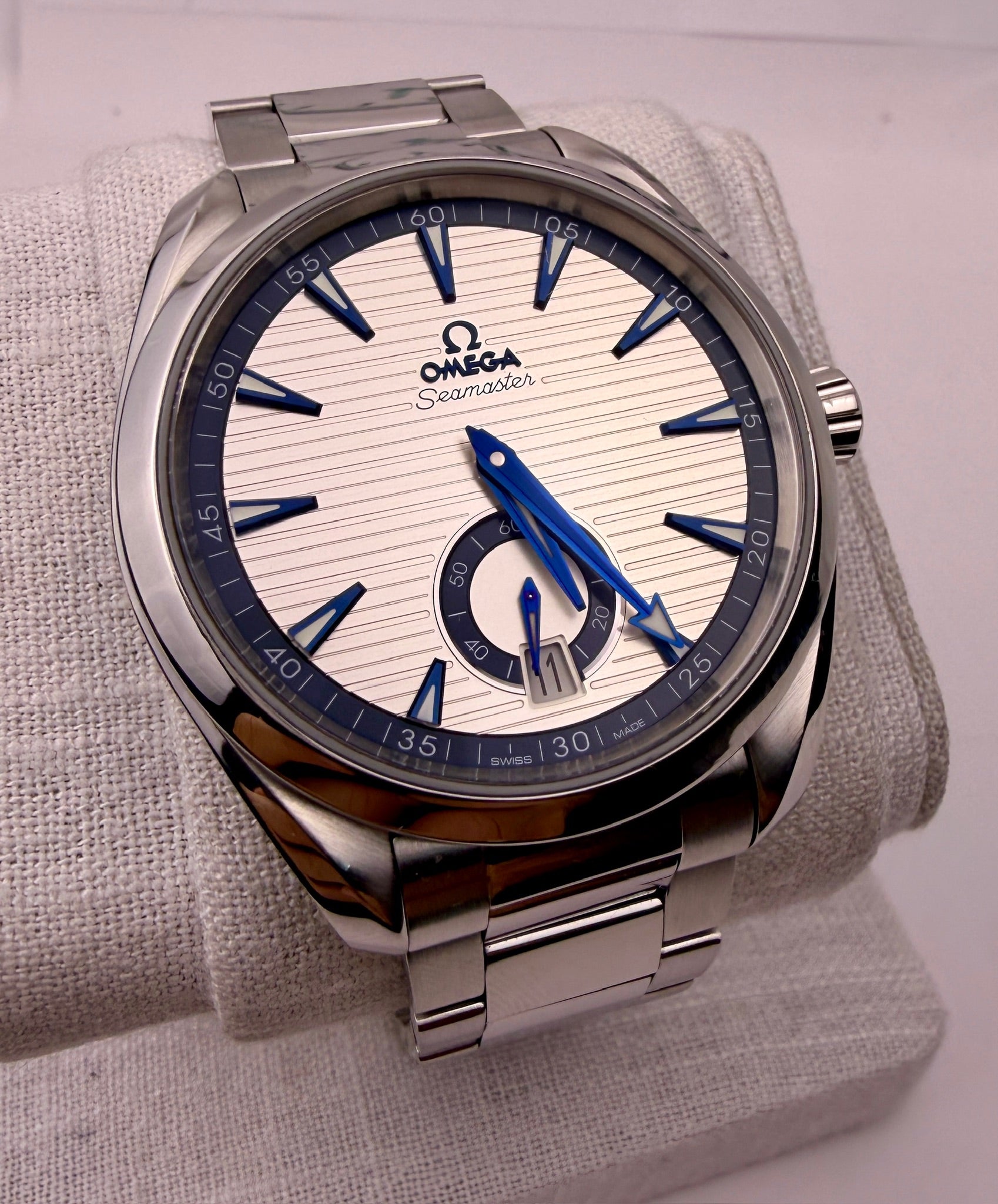 CASE #608 — OMEGA SEAMASTER AQUA TERRA 150M SMALL SECONDS REF. 220.10.41.21.02.004