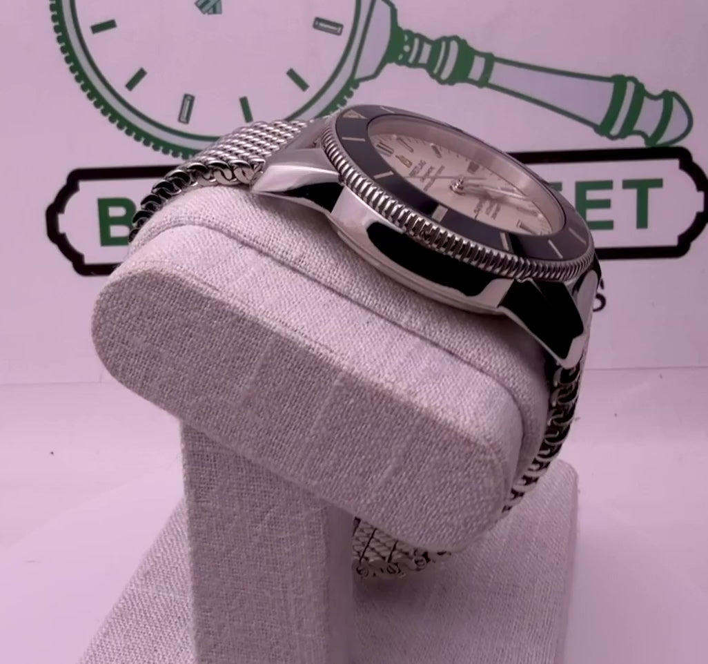 CASE #606 — BREITLING SUPEROCEAN HERITAGE II 42 WHITE REF. AB2010