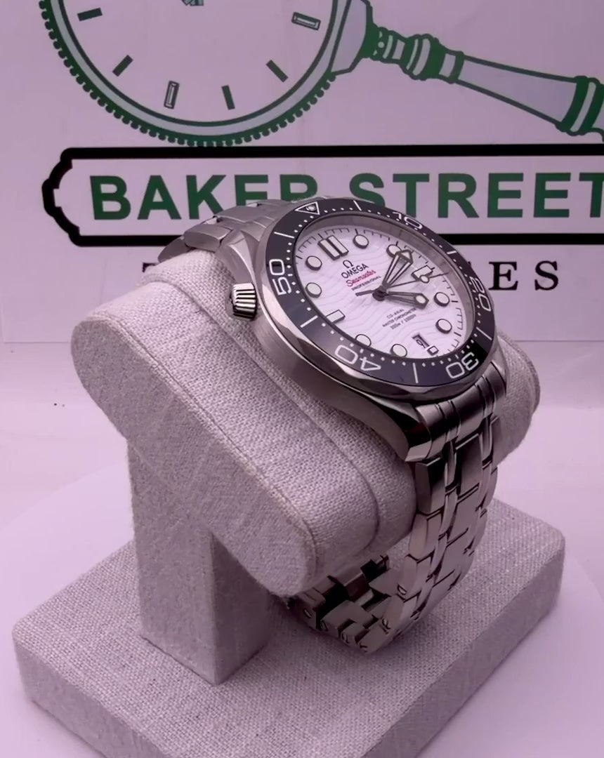 Case #692 — Omega Seamaster Diver 300M Ref. 210.30.42.20.04.001-2
