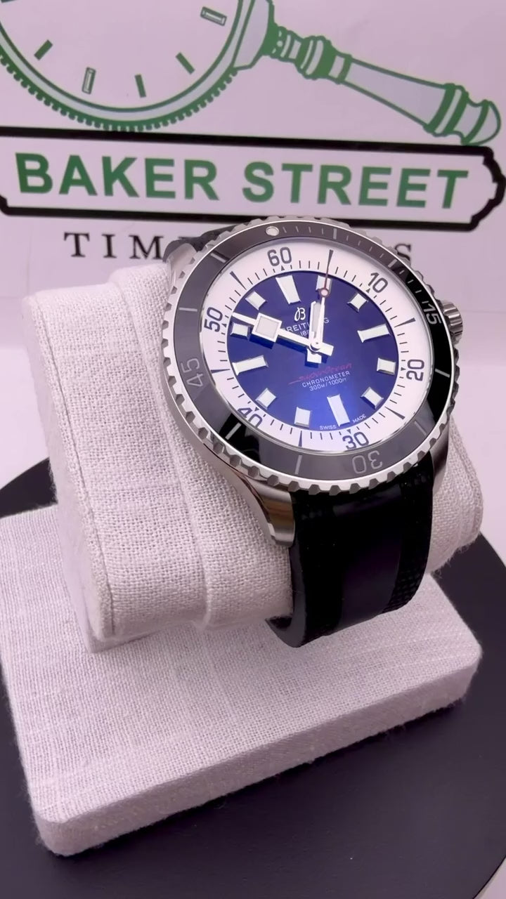 Case #425 — Breitling Superocean 44 Black / White on Rubber Ref. A17376211B1S1